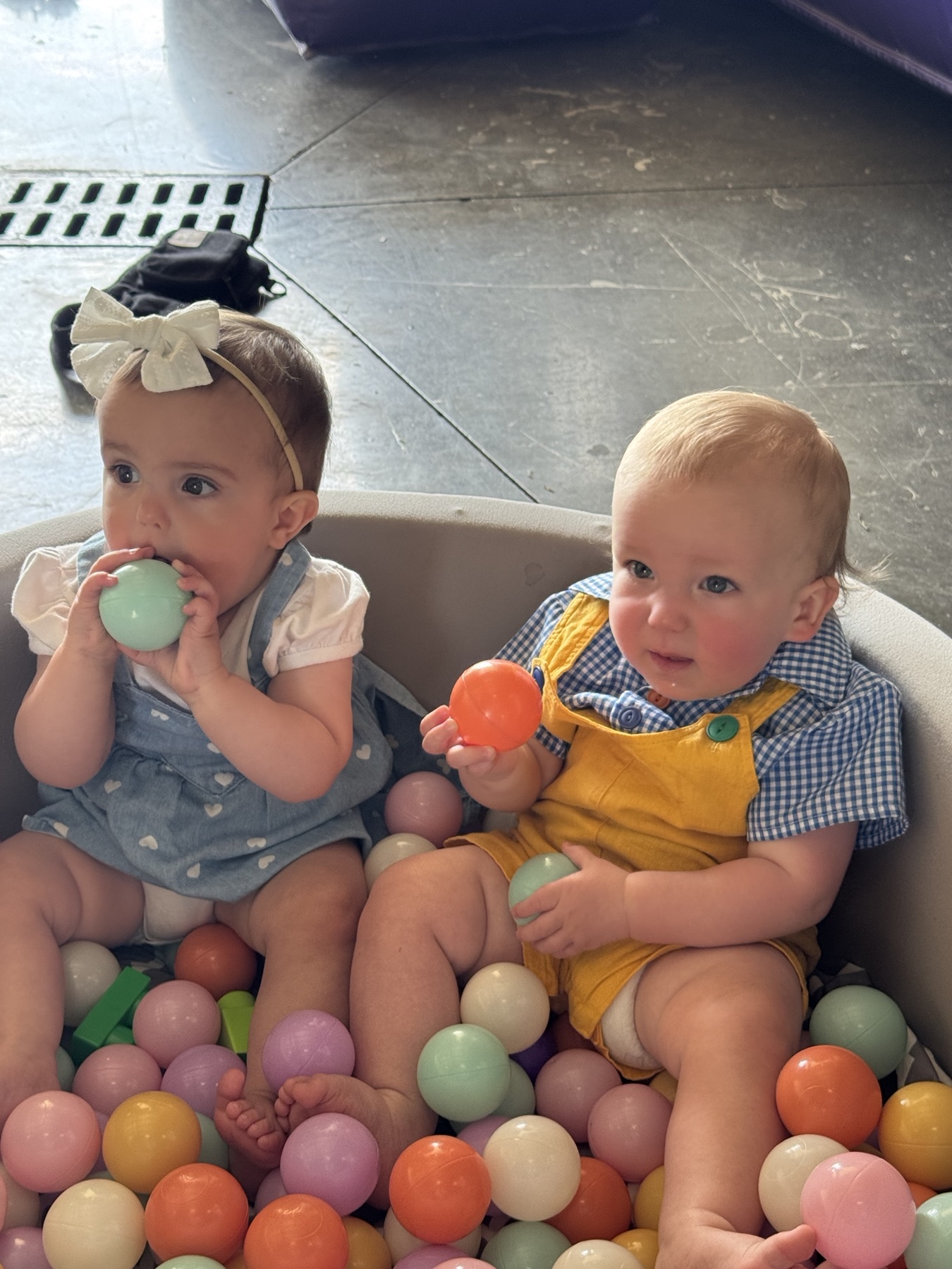 KC (Kensington) and Delaney from Little Twin Adventures, photo 5